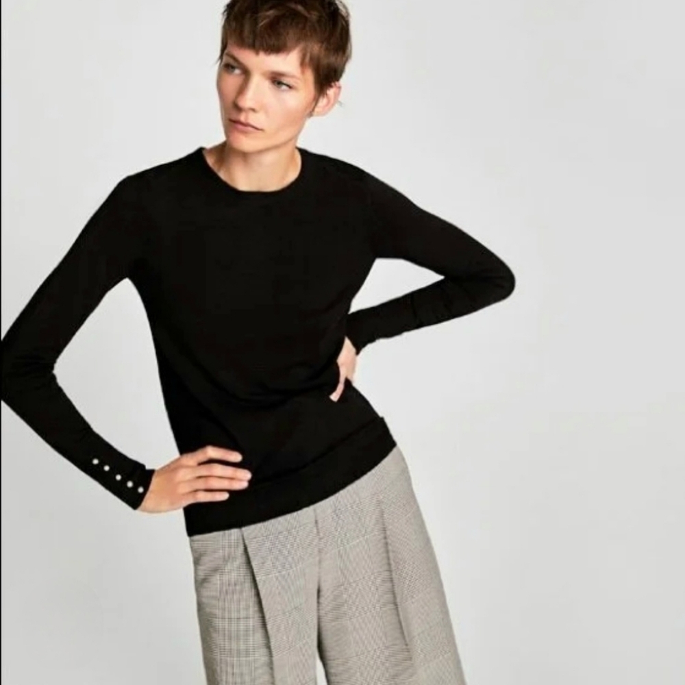 Zara Dark Gray Long Sleeve Faux Pearl Cuff Women's Top Size M
